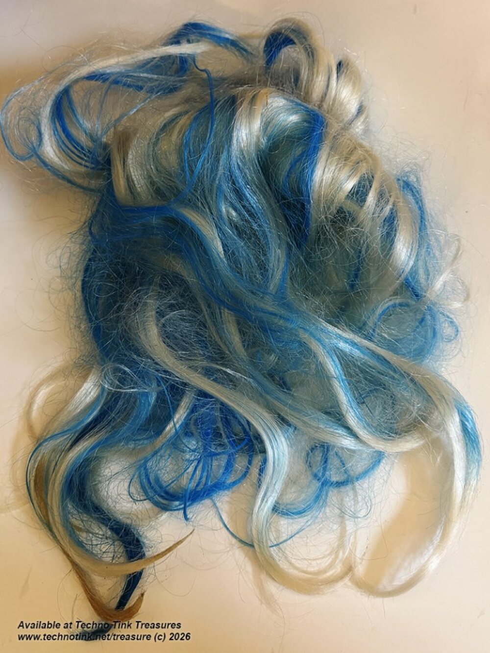 Fantasy Hair Iced Frost Blue Wig